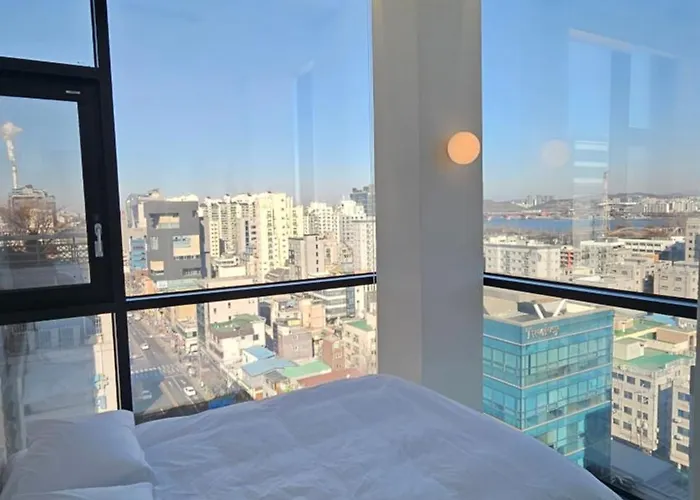 게스트하우스 Sunu - 45m Panoramic River View - 4m Ceiling