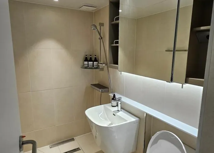 Pensjonat Sunu - 45m Panoramic River View - 4m Ceiling Seul