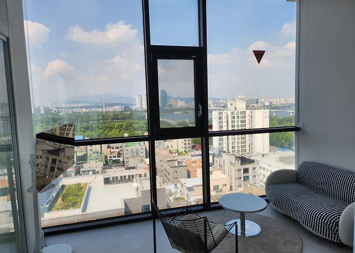 Sunu - 45m Panoramic River View - 4m Ceiling 게스트하우스 서울특별시