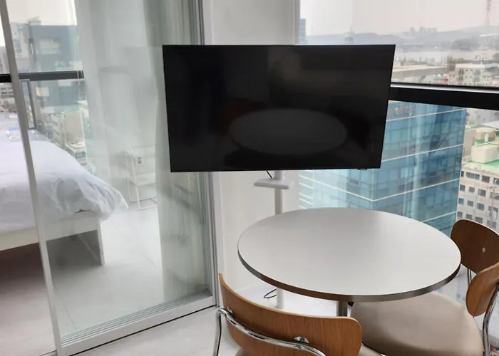 게스트하우스 Sunu - 45m Panoramic River View - 4m Ceiling 서울특별시